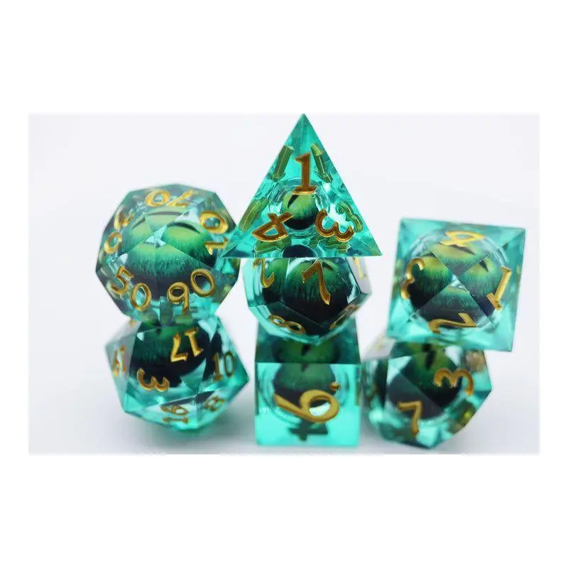 7ct Sharp Cyclops Green
