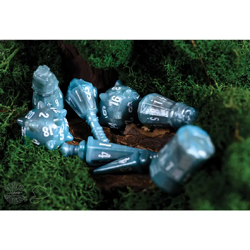 POLYHERO WARRIOR 8 DICE SET STALWART STORM